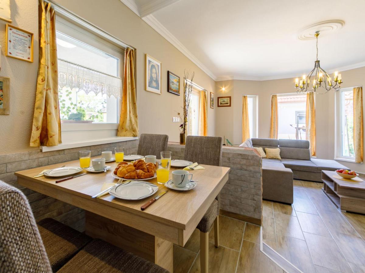 Holiday Home Ildiko By Interhome บาลาตอนแลลเล ภายนอก รูปภาพ