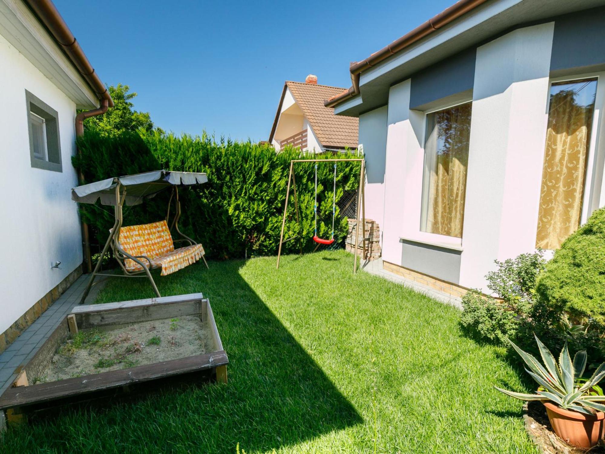 Holiday Home Ildiko By Interhome บาลาตอนแลลเล ภายนอก รูปภาพ