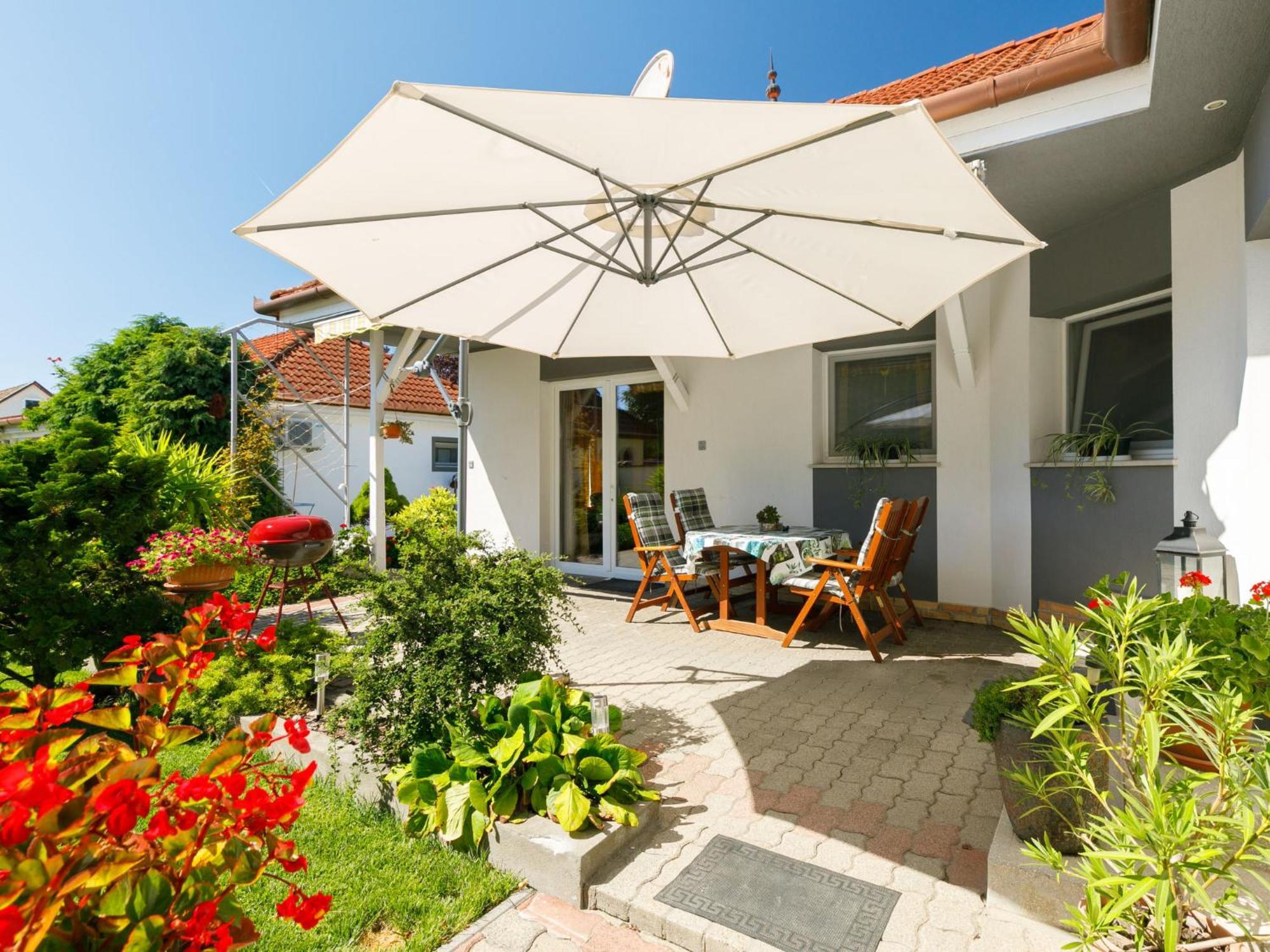 Holiday Home Ildiko By Interhome บาลาตอนแลลเล ภายนอก รูปภาพ